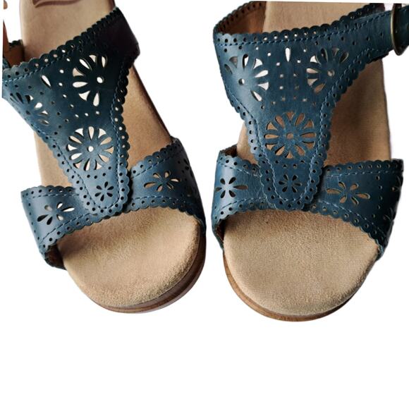 DANKSO Sapphire Laser Cut Blue Sandal Clog Size 40 (9.5-10) Comfort - Picture 6 of 8